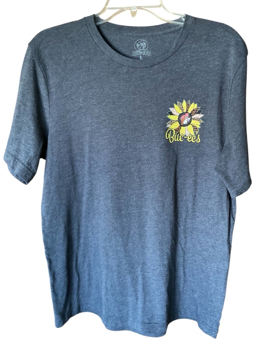 Buc-ees Sunflower Graphic Tee - men’s Large Gray